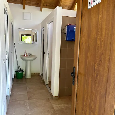Casa de hóspedes Rilindja *