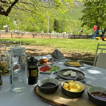 Rilindja Vendégház *