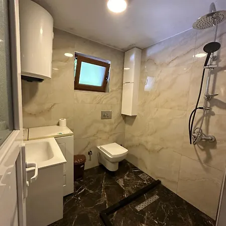 Rilindja Vendégház *