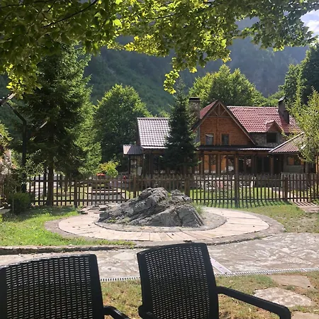 Rilindja Vendégház *